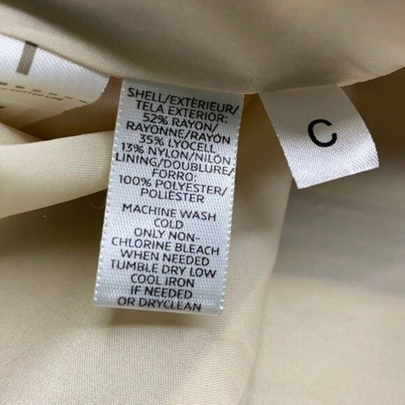 Loft Ann Taylor Pleated Skirt Stiped Size 6P - Picture 6 of 6